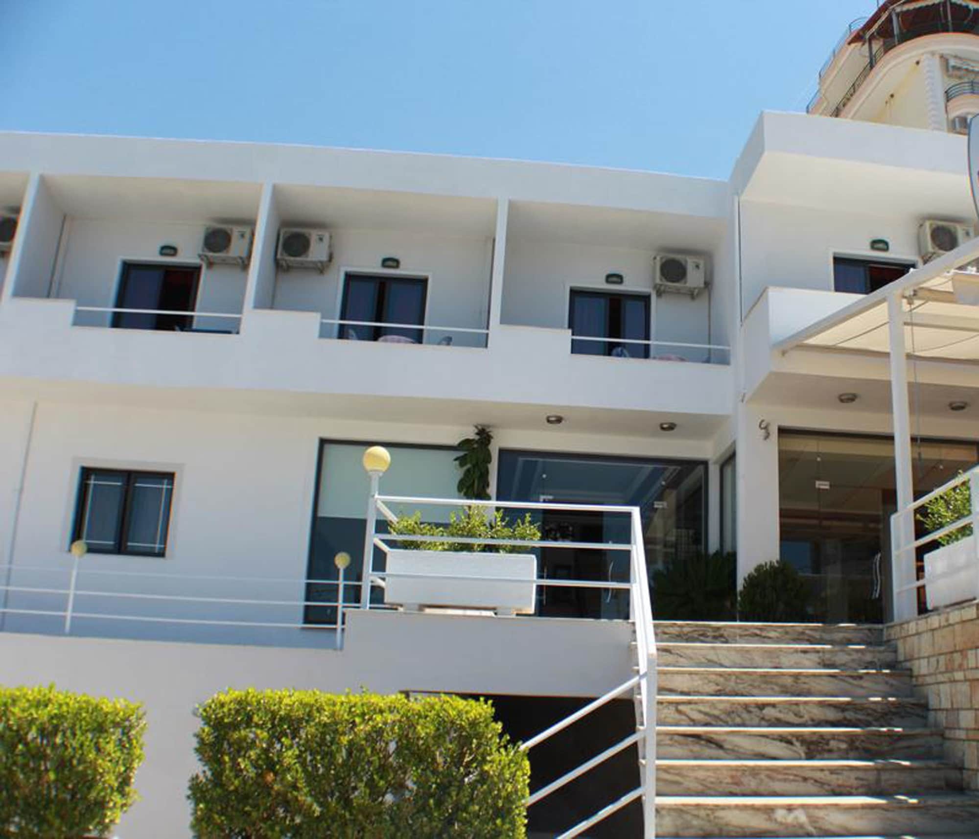 Hotel Ms Sarandë Exterior foto